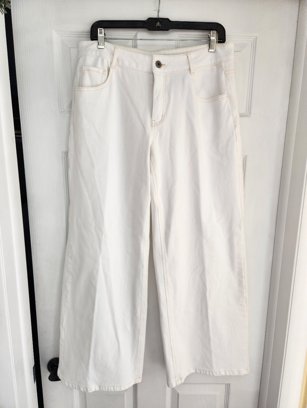 Halara Wide Leg White Jeans